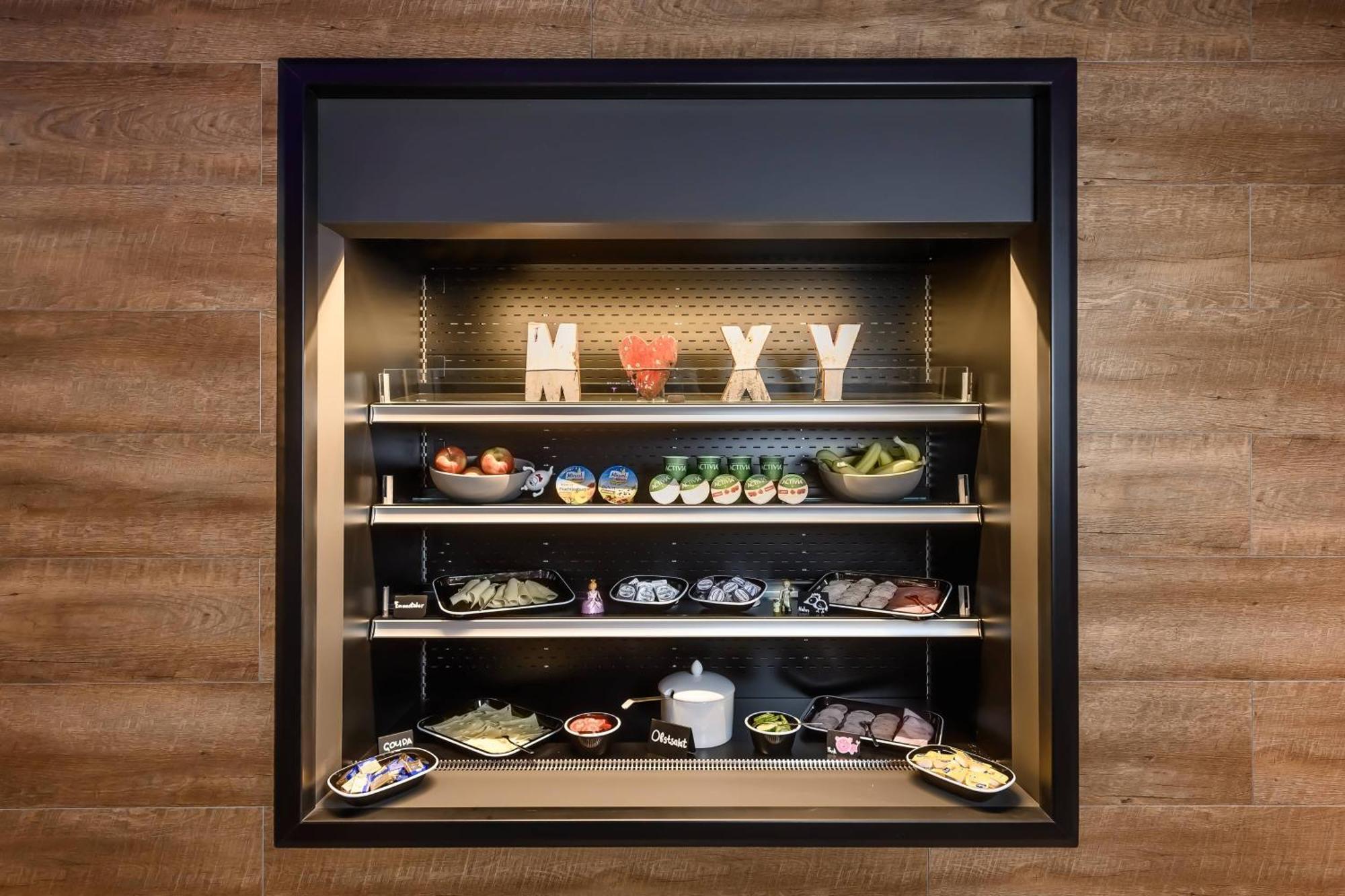 Moxy Dresden Neustadt Εξωτερικό φωτογραφία