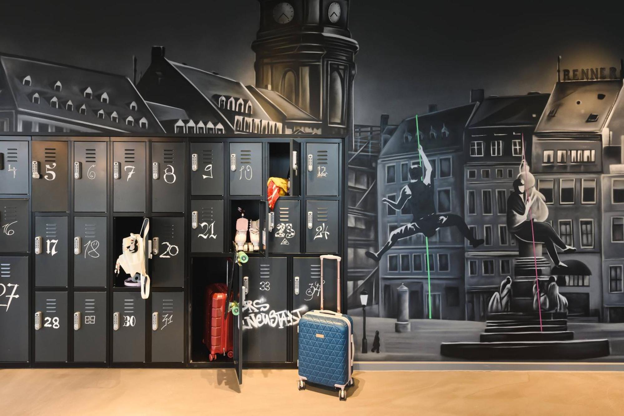 Moxy Dresden Neustadt Εξωτερικό φωτογραφία