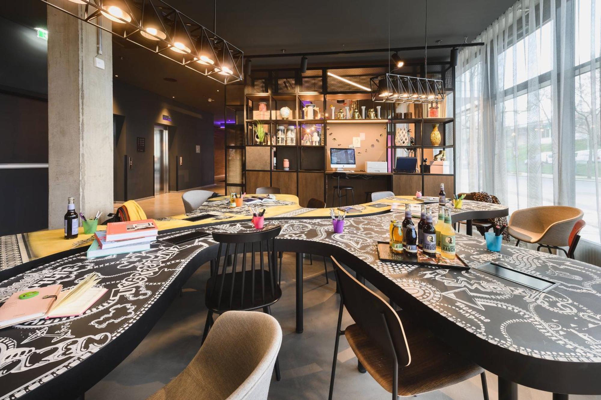 Moxy Dresden Neustadt Εξωτερικό φωτογραφία