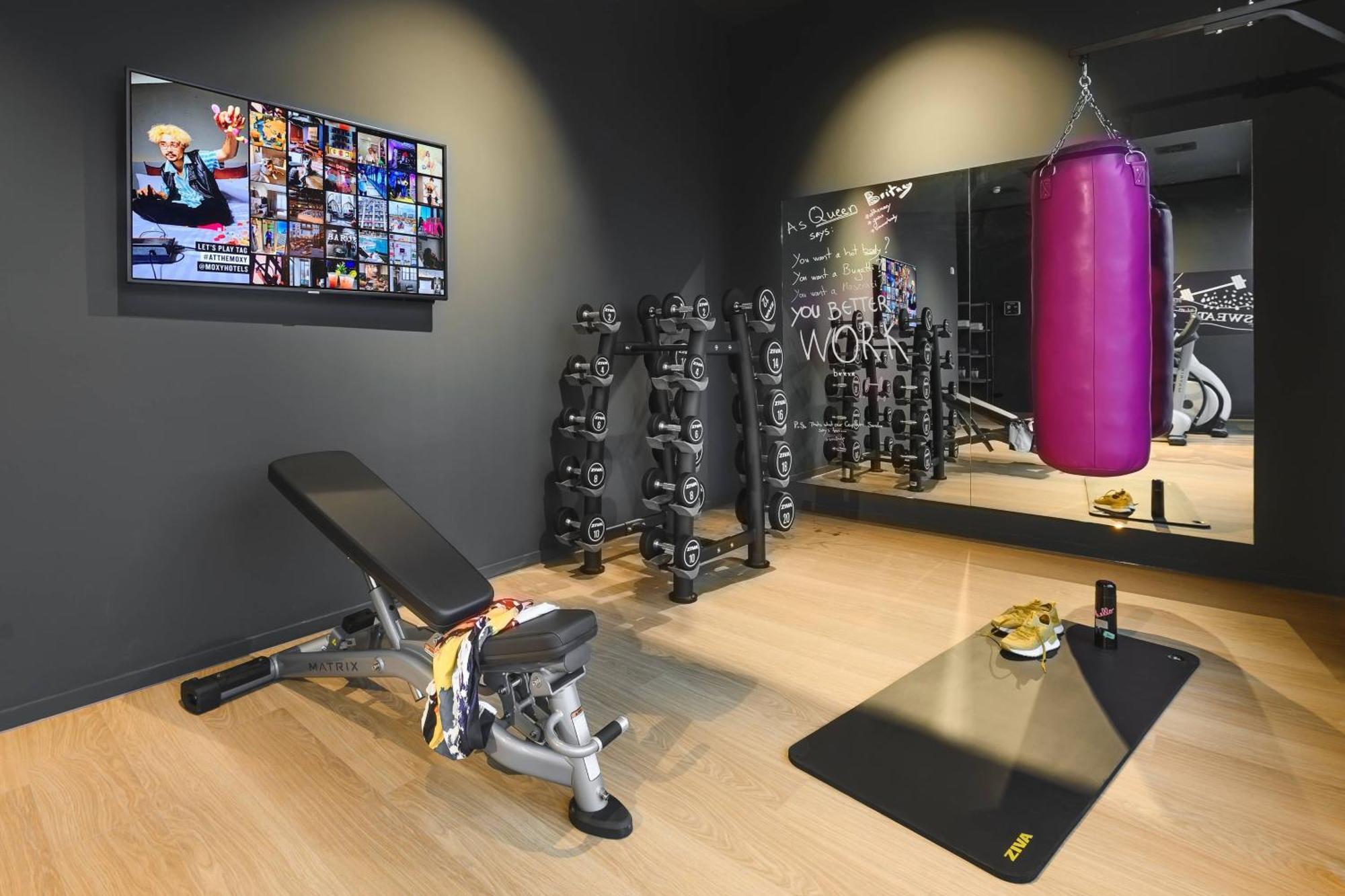 Moxy Dresden Neustadt Εξωτερικό φωτογραφία